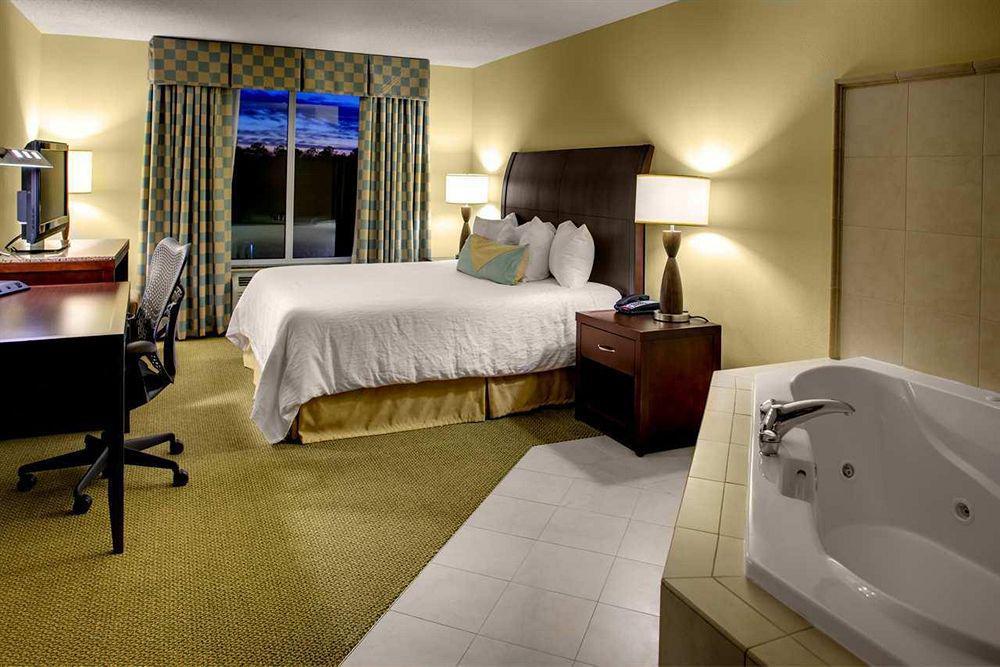 Hilton Garden Inn Richmond South/Southpark Colonial Heights Habitación foto